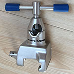 radial setting clamp.jpg