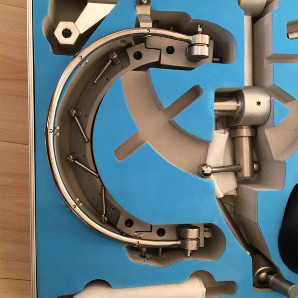 4-Point Skull Clamp Head Holder