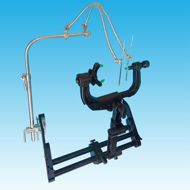Imaging Radiolucent Skull Clamp